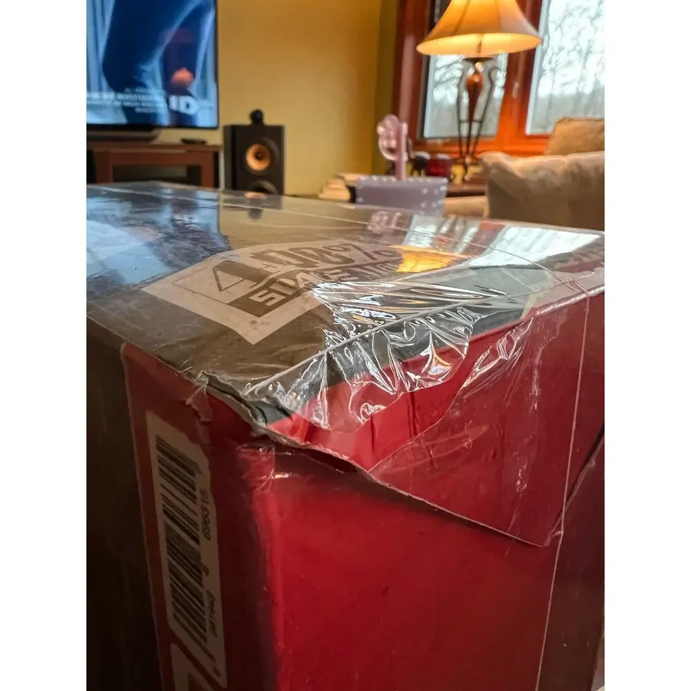 Sole stage x Mega Space Molly 400% Sealed in Box